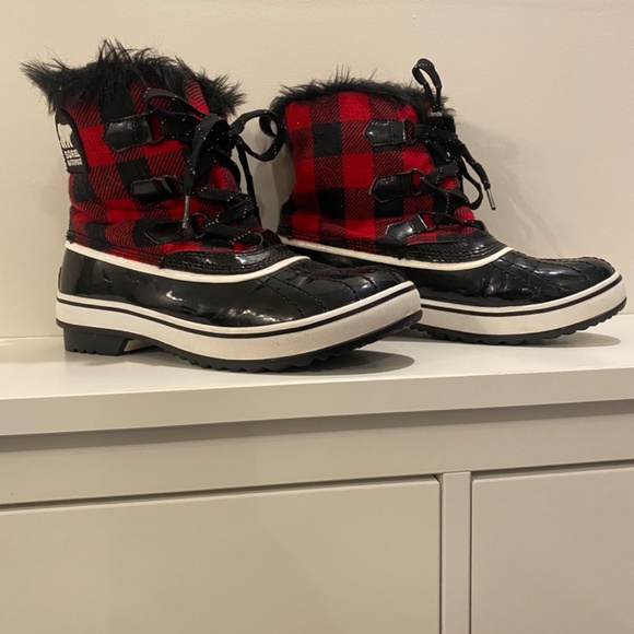 Sorel Buffalo Plaid Waterproof Winter Snow Ankle Boot Faux Fur Women’s 8.5 - Picture 2 of 5